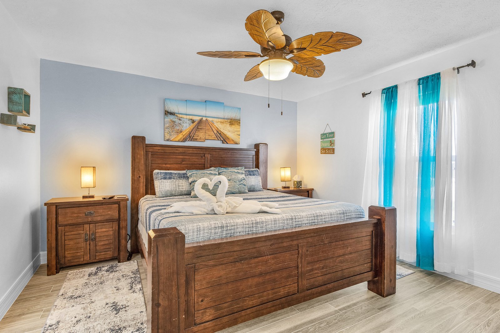 Pelican's Palace (18)