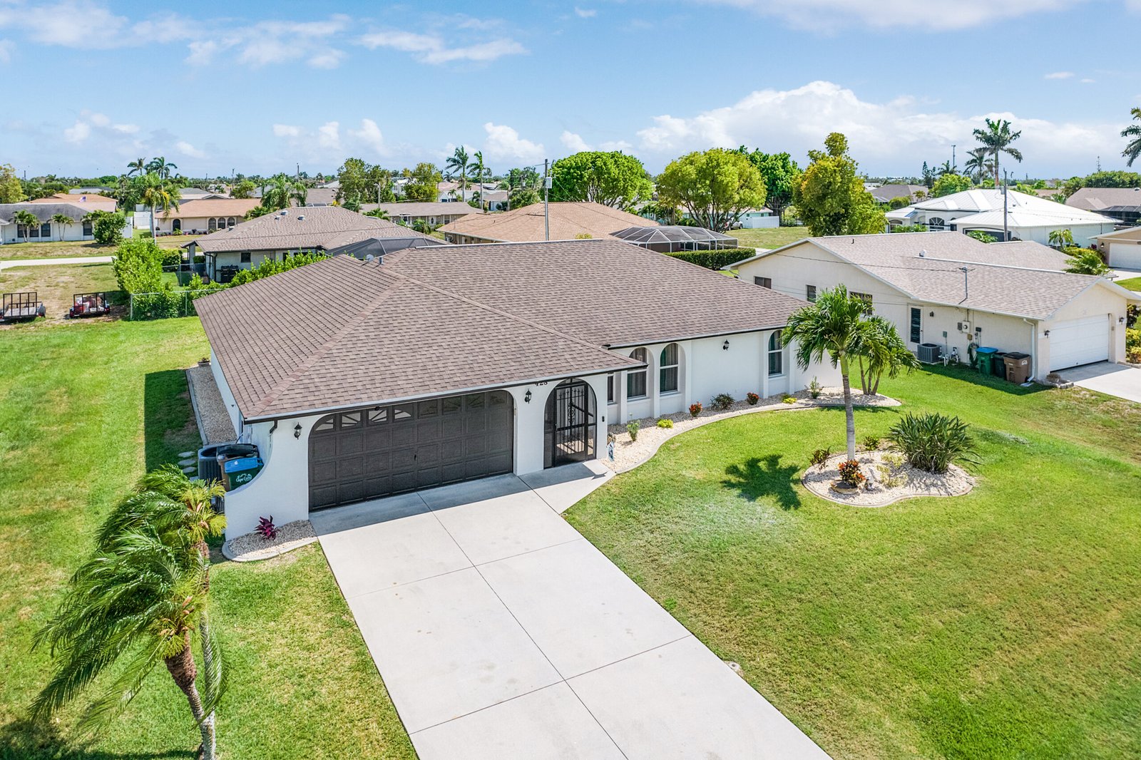 Pelican's Palace (35)