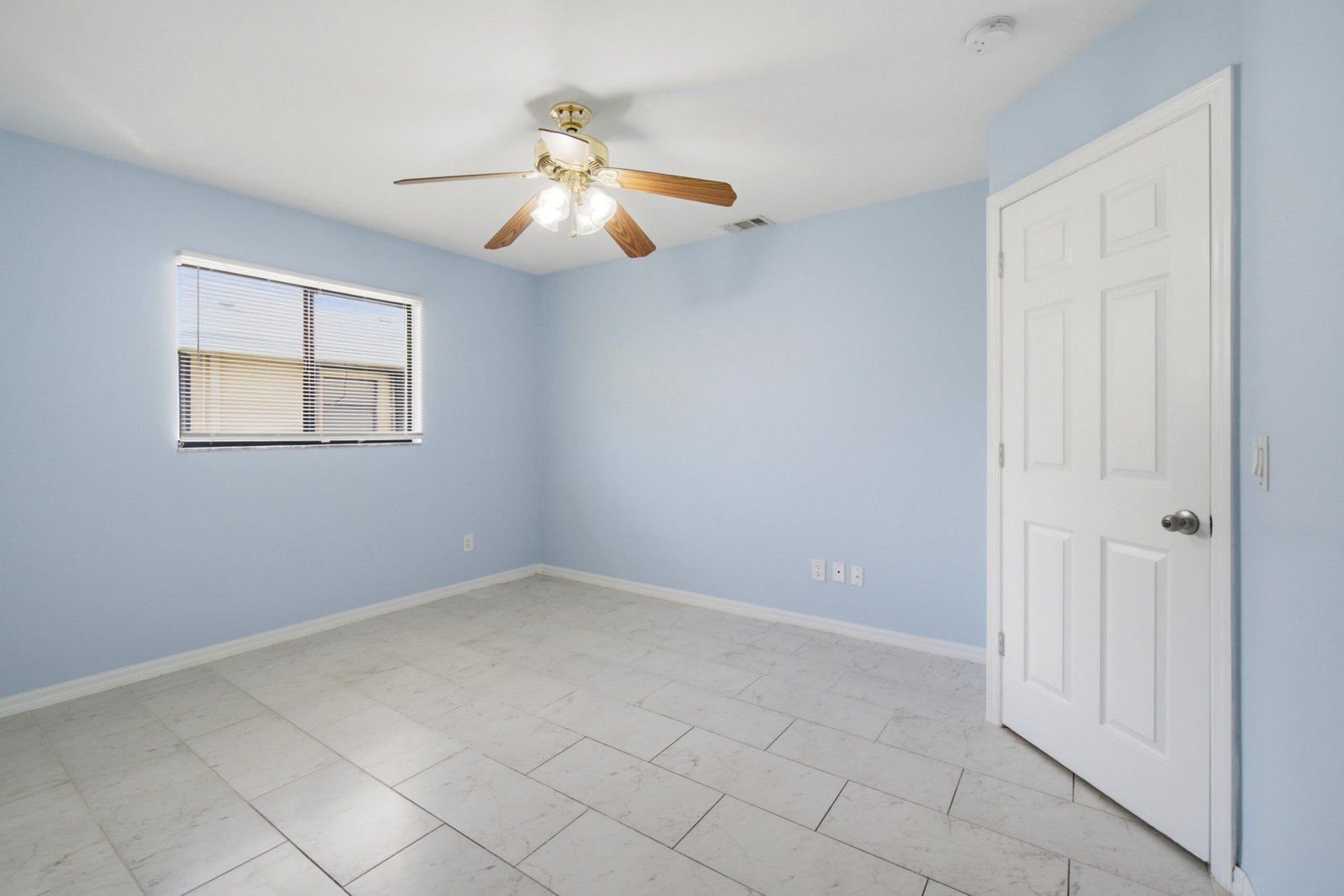 Coral Cottage B (13)