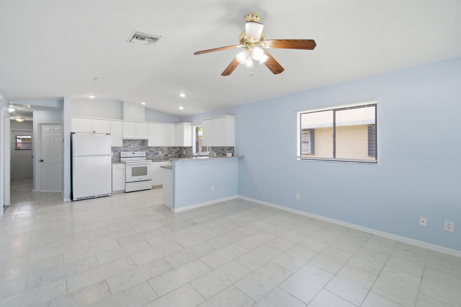 Coral Cottage B (24)