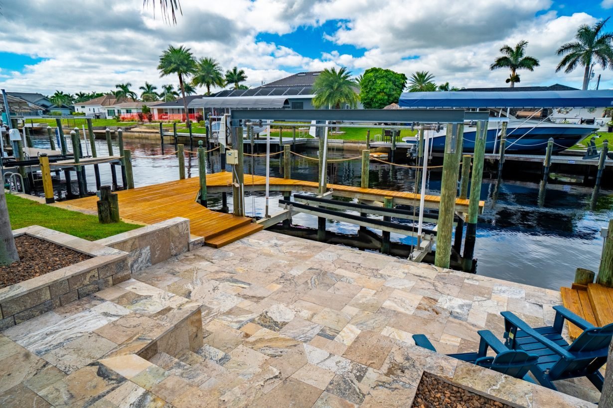 Dock & Roll (12)