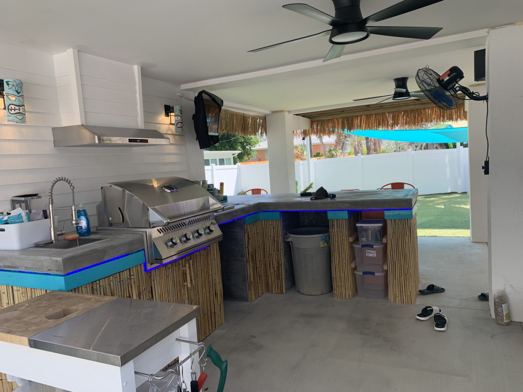 The Coconut Shack (2)