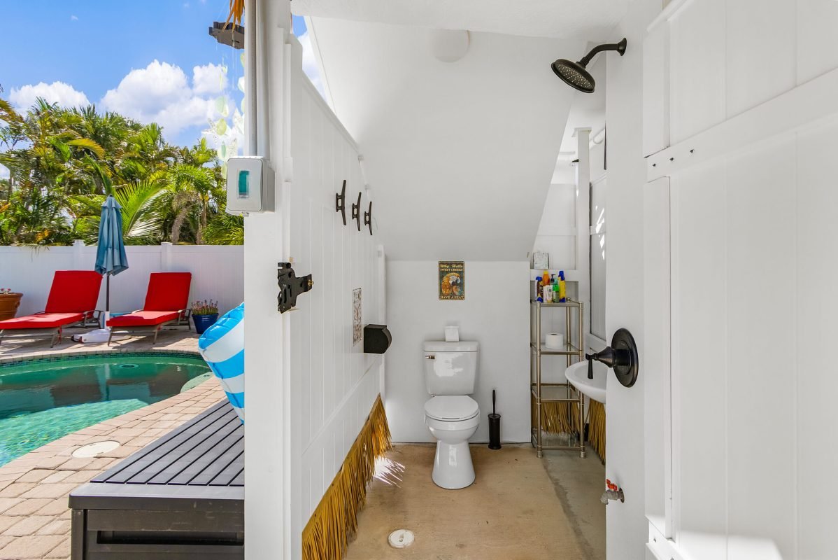 The Coconut Shack (80)